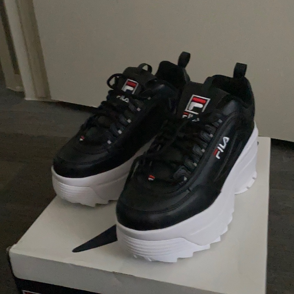 Women’s Fila Disruptor ll Wedge 8.5